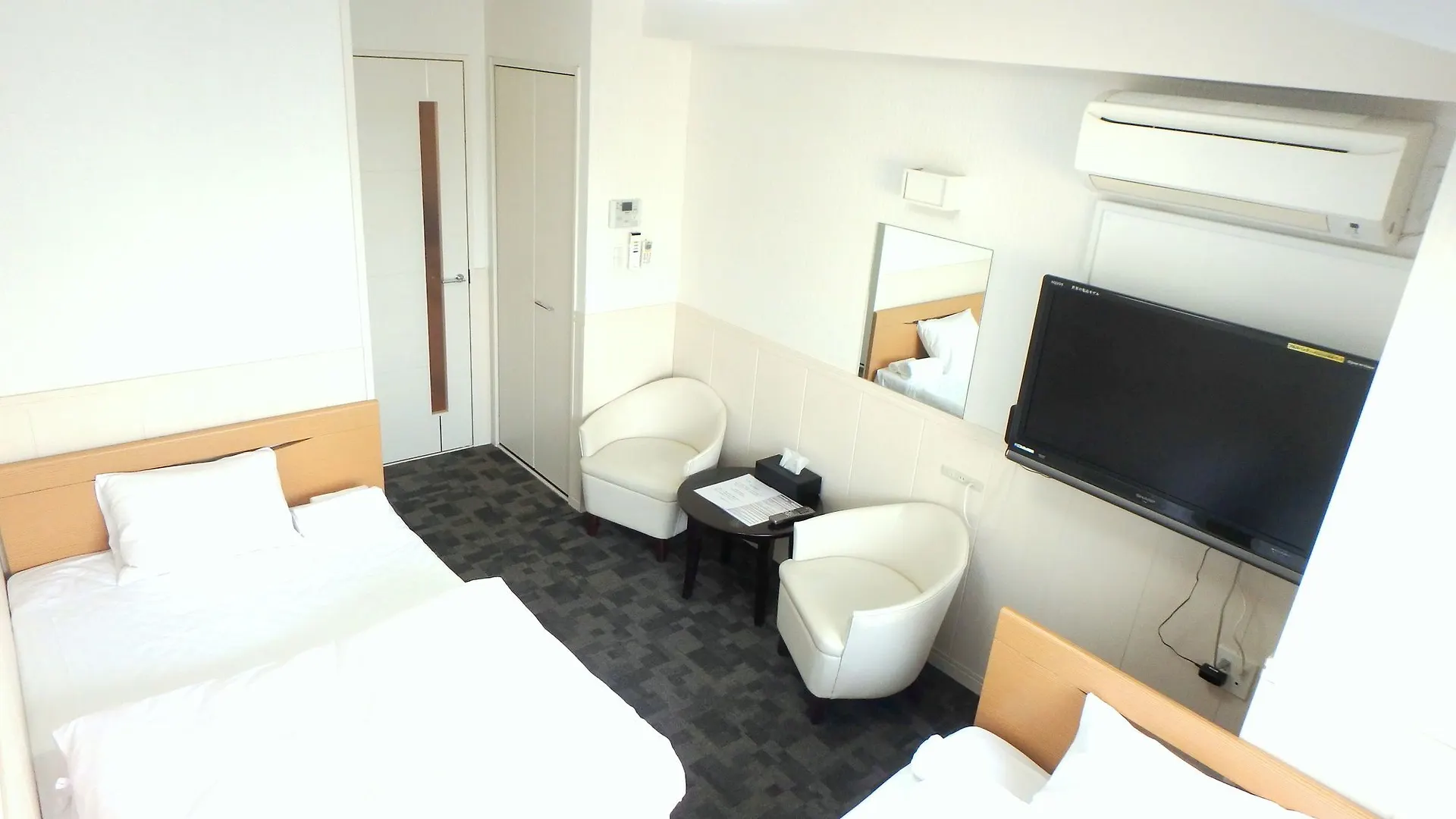 Elitz Inn Shijokarasuma Kjóto Apartmán