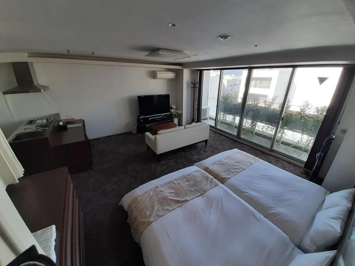 Elitz Inn Shijokarasuma 京都市 アパート